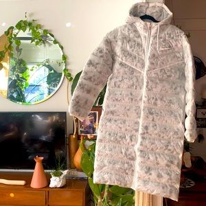 Nike Sportswear Marble EcoDown Women's Parka Coat Puffer.